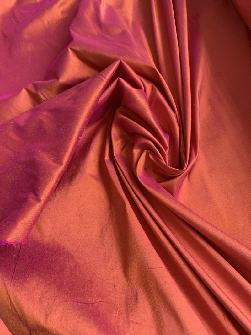Tissu soi sauvage corail